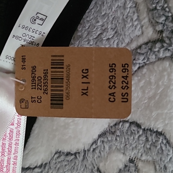 Pink Victoria's Secret black velvor bralette XL. - Picture 5 of 6